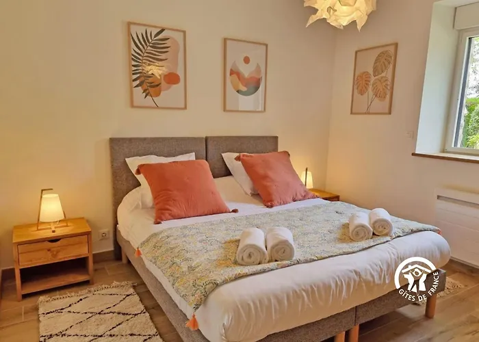 Le Chaussis 別荘 Aron