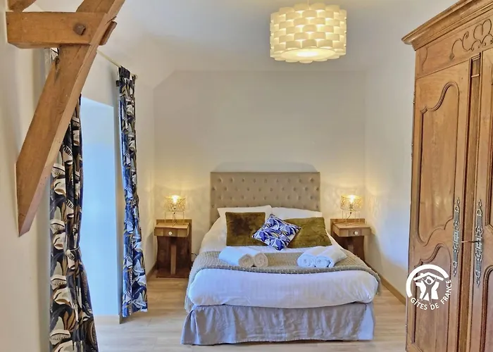 Le Chaussis 別荘 Aron